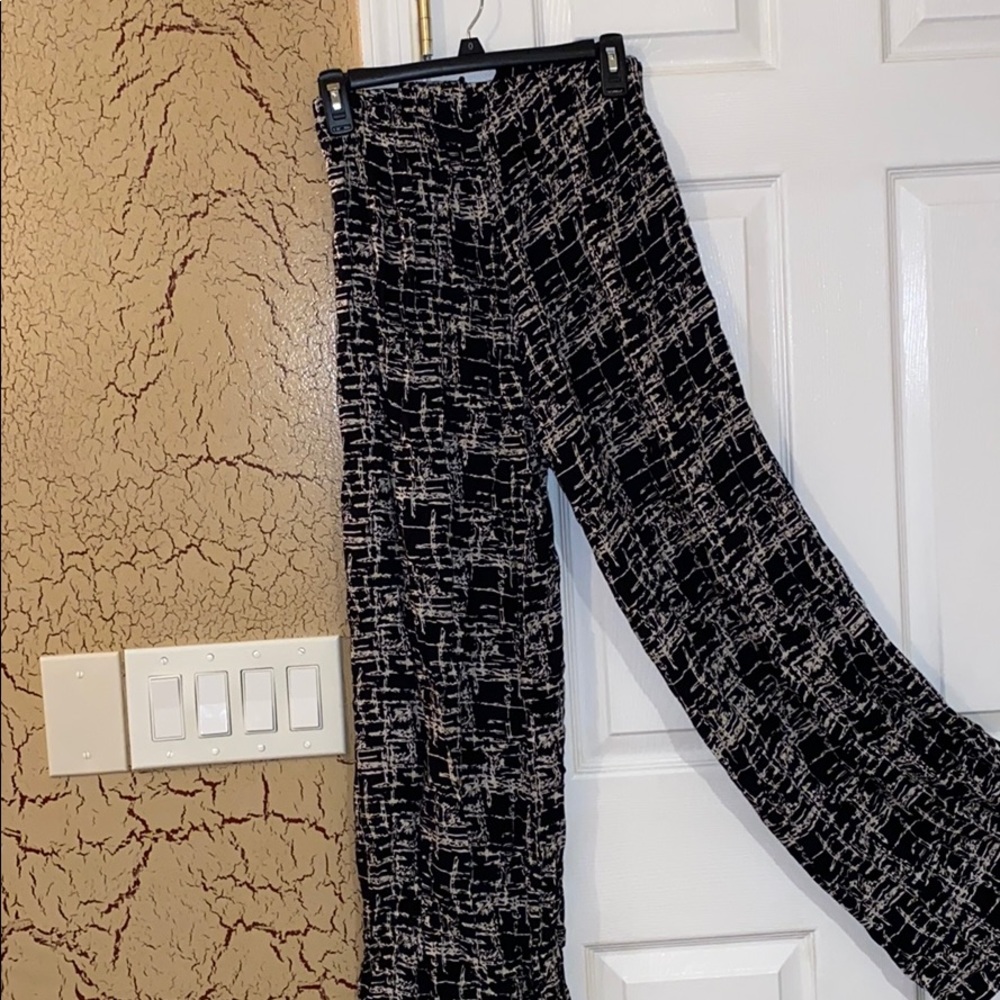 wide leg pants